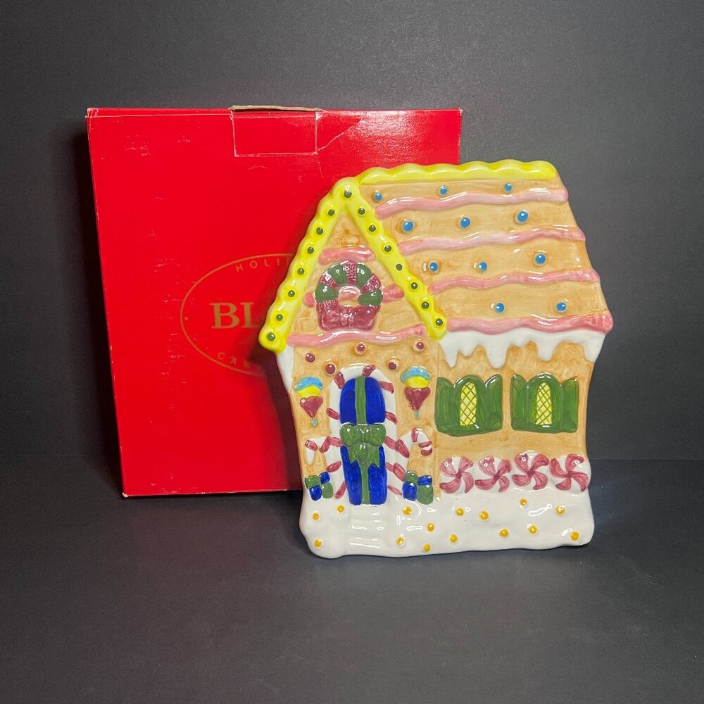 Block Ceramic Christmas Decorative Gingerbread House Candy Dish Plate 8 x 8.5"